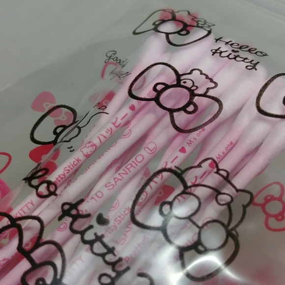 NEW Sanrio My Melody Plastic Jar with Hello Kitty Cotton Buds from Japan - Picture 4 of 6